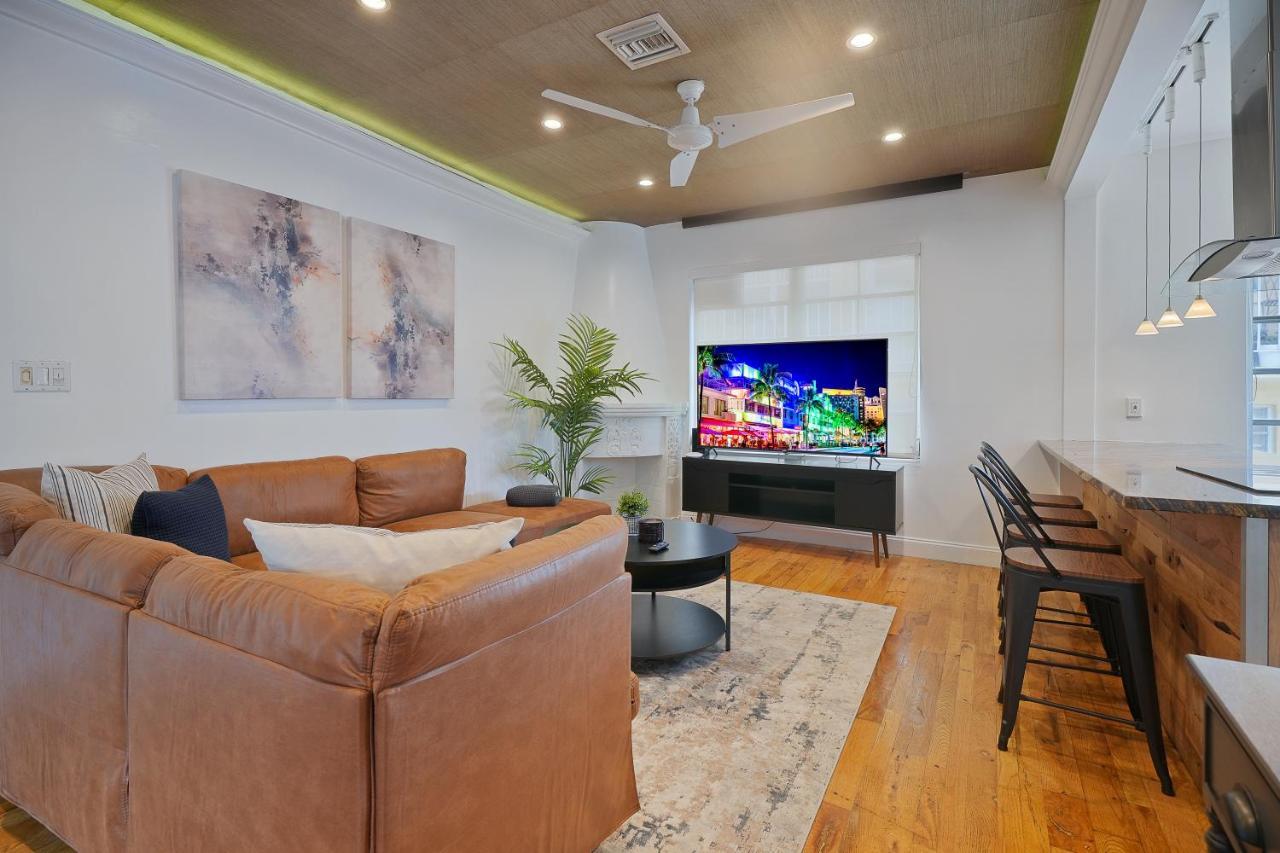 Appartamento Large & Bright Sleep Up To 8 Only 2Min From Ocean! Miami Beach Esterno foto