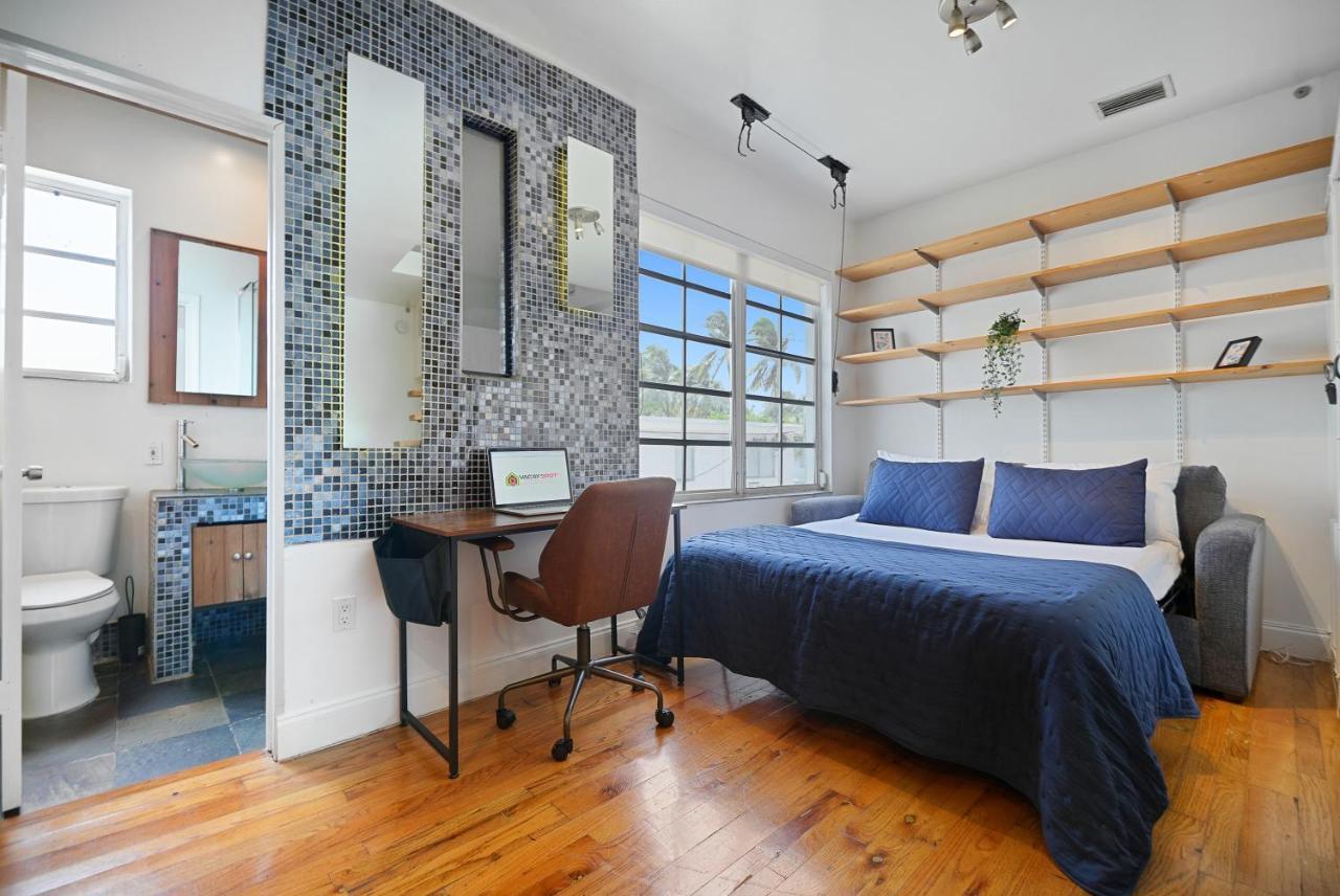 Appartamento Large & Bright Sleep Up To 8 Only 2Min From Ocean! Miami Beach Esterno foto